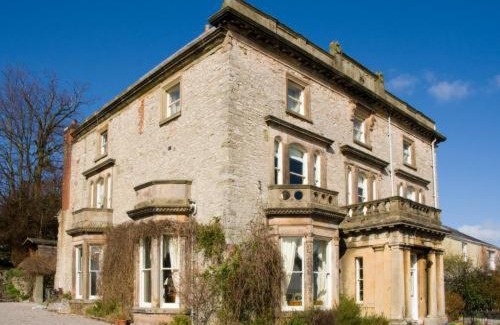 Denbigh Cama Y Desayuno | Castle House B and B