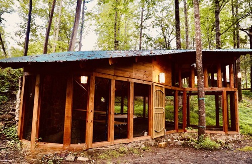 Stanardsville Apartamento | Castle Suite at White Lotus Eco Spa Retreat