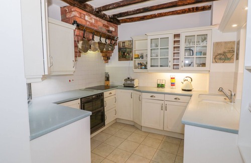 Warwick Town Centre Apartamento | Castle View