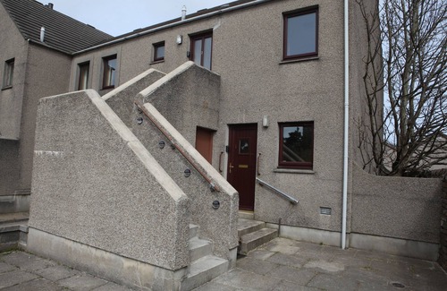 Kirkwall Apartamento | Castleyards Apartment 2 - Un hermoso apartamento de dos camas en el centro de Kirkwall