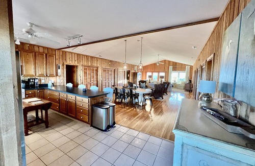 Caswell Beach Casa | CASWELL BEACH Oceanfront Home DOG FRIENDLY Linens/Beds Made BEACH AMENITIES