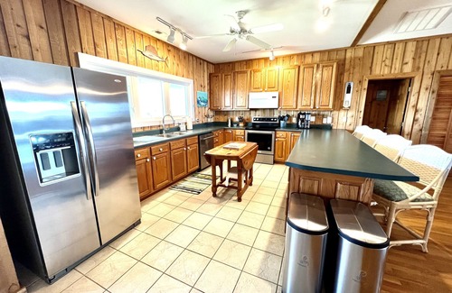 Caswell Beach Casa | CASWELL BEACH Oceanfront Home DOG FRIENDLY Linens/Beds Made BEACH AMENITIES