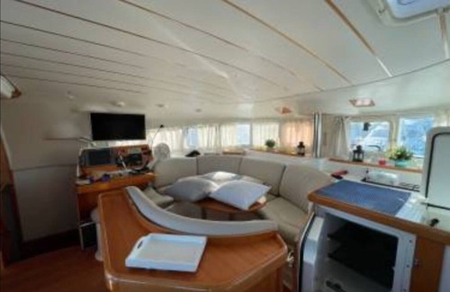 Bora Bora Alquiler De Eote | Cata all-inclusive Bora don't book before we make sure we have boat available