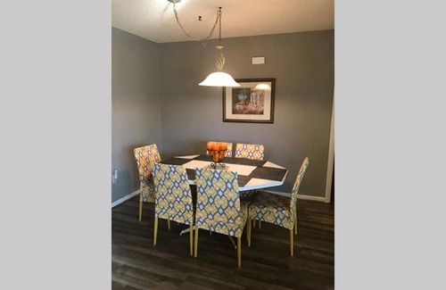 Cypress Lakes Estates Casa | Catalina Cabana - self checkin - pool - parking
