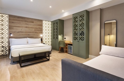 Fontanal-Maria Auxiliadora-Carretera de Carmona Hotel | Catalonia Santa Justa