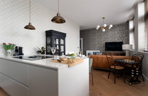 Exeter Apartamento | Cathedral Yard - Art Deco Luxury