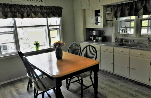 Roscoe Otro | RESERVE SU FIN DE SEMANA DE OTOÑO AHORA! 2 granjas, lago de 9 acres, 52 acres, capacidad para 20