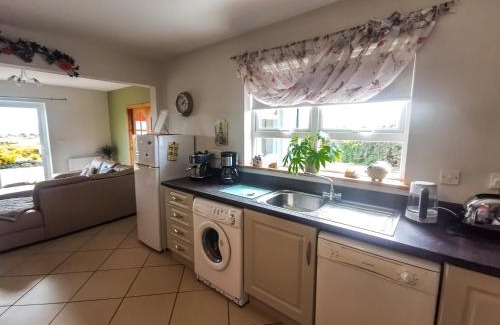 Ballycastle Casa | Causeway Coast Country Cottage, Pet-friendly