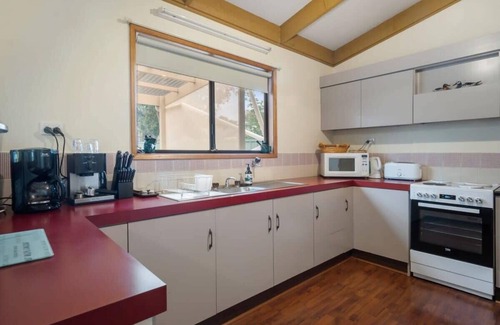 Goolwa Beach Casa | Cave Street Retreat - 38 Cave Street, Goolwa Beach