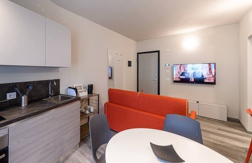 Tirano Apartamento | Residencia Cavour - Apartamento B