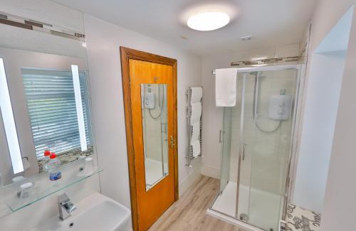 Tubbercurry Casa | Cawley's Guesthouse