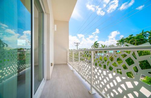 Seven Mile Beach Apartamento | Cayman Luxury Rentals at The Grove