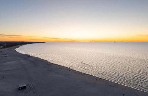Hohe Dune Apartamento | CBlue "Ferienhaus am Yachthafen - Strandläufer"