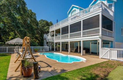 Corolla Casa | CC076 Three's a Charm