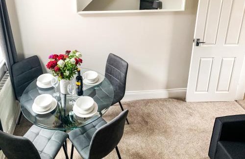 York Apartamento | Cedar House - Quaint Victorian Home With Free Parking