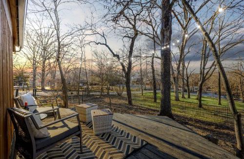 Sunrise Beach Casa | Cedar Nest - Experience Ozark Magic in Sunrise Beach