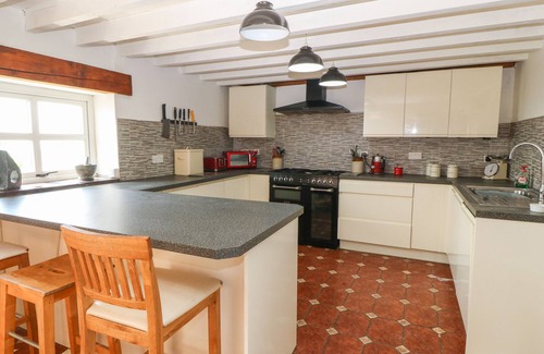 Rhyd-y-clafdy Cabaña | Cefnbron