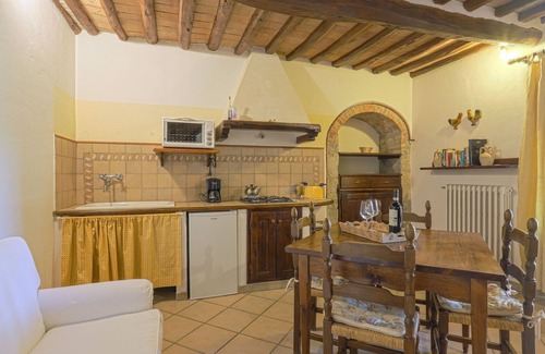 Castellina in Chianti Apartamento | Cellole - La Stalla by Interhome