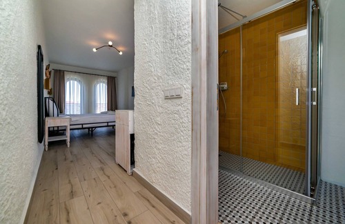 Hacımemis Hotel | Cemal Alacati Butik Hotel