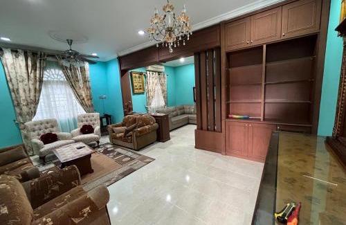 Kampung Titian Baru Casa | Cendana Residence Homestay 6 Bukit Payong KT