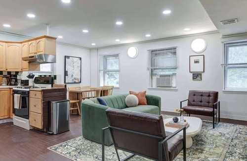 Midtown Village Apartamento | Center City Gem - 4BR Near Rittenhouse & Old City
