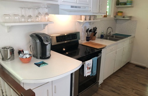 Silver Point Casa | Center Hill Lake Cottage