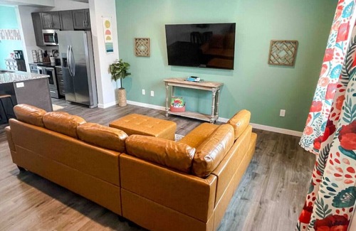 Spokane Apartamento | Central 3/2, garage, private yard, walk to arena, EV charger