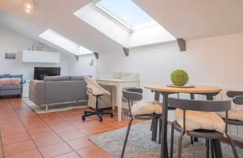 Sol Apartamento | Central and bright temporal penthouse Madrid center MYR137C