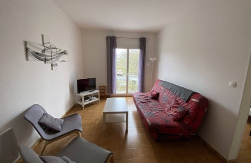 La Roche-Posay Apartamento | Apartamento T3 en pleno centro de La Roche-Posay con Wi-Fi, balcón y cocina equipada