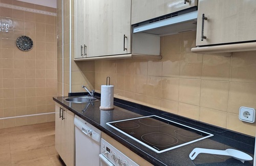Huerta del Rey Vallellano Apartamento | Céntrico Apartamento Jardines de Vallellano