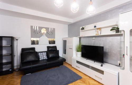Tirgu Mures Apartamento | Central Apartment Targu Mures
