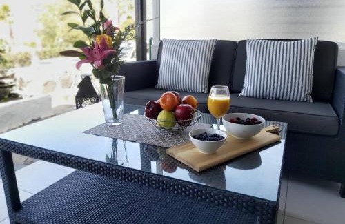 Arguineguin Casa | Central Apartment With Sea Views