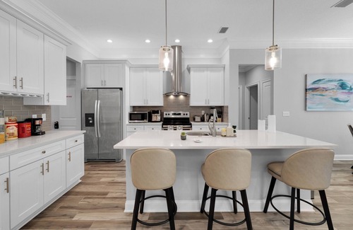 Southside Casa | Central Avenues Central Cozy 3BR@ Water