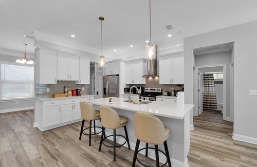 Southside Casa | Central Avenues Central Cozy 3BR@ Water