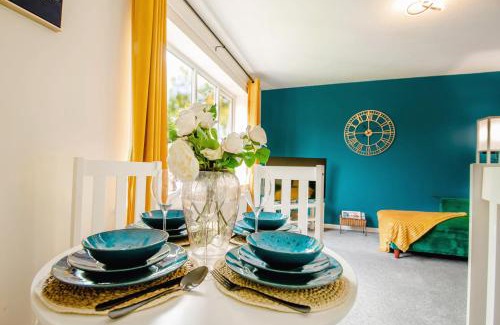 Sheffield Apartamento | Central Blue Haven Retreat Free Parking 8ppl!