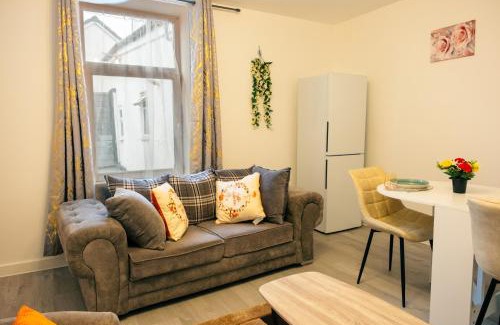 Plasnewydd Apartamento | Central Cardiff Cozy 2BR near stadium, shops, Uni