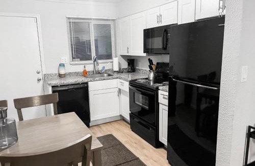 Casa Grande Apartamento | Central Casa Grande 3Bed, with Full Kitchen, backyard and W&D