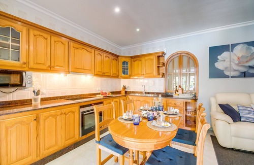 Lloseta Villa | Finca céntrica Mallorca Finca alegre con piscina