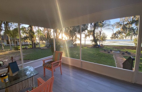 Florida South Atlantic Coast Casa | Central Florida lake house in Sunshine State