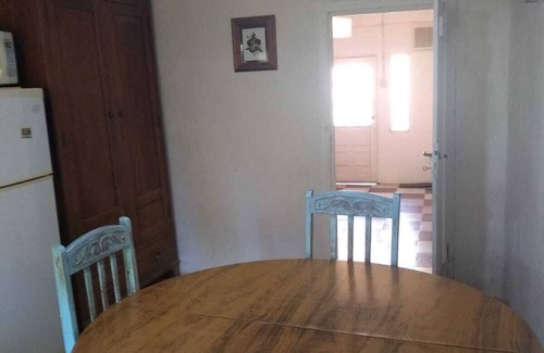 Colón Casa | Casa centrica, cerca de termas y playa