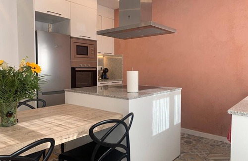 Figueres Casa | Casa cèntrica!! ideal per a famílies. Amb parking