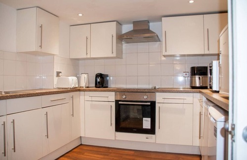 Pontrilas Casa | Central House, Near Train & Fun!