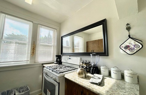 St. Louis Apartamento | (53. 2S) ¡Joya del centro de Saint Louis!