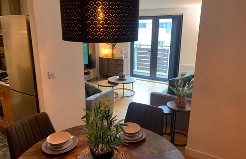 RopeWalks Apartamento | Central Liverpool Apartment-sleeps 6-free Parking