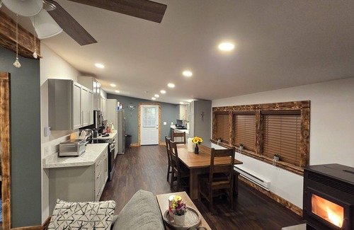 Westmoreland Casa | Central location. 5min from exit 32 NYS Thruway. 10min from Turning stone