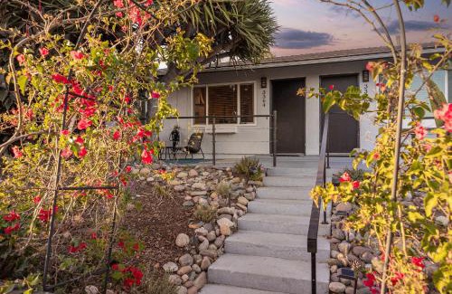 South Park Casa | Central Location Balboa Park Villa