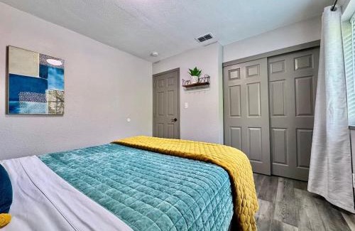 Downtown Sacramento Apartamento | Central Midtown Apt-Secure Parking-Walk to Target
