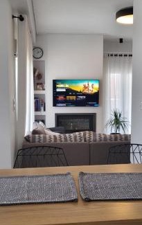 Volos City Centre Apartamento | Central Park Apartment