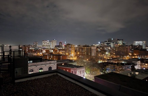 Milton Park Condominio | Central Penthouse, 1Bedrooms and Den 4 guests, close by metro St-Laurent