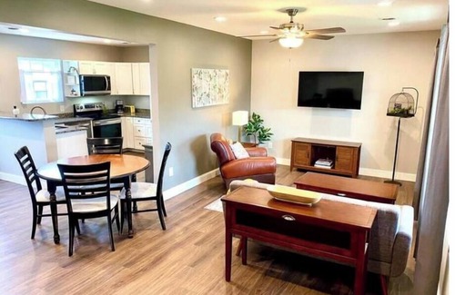 Bluff City Casa | Central, Quiet Luxury Home in northeast TN. 3 Beds + Desks. King, Queen, Twin